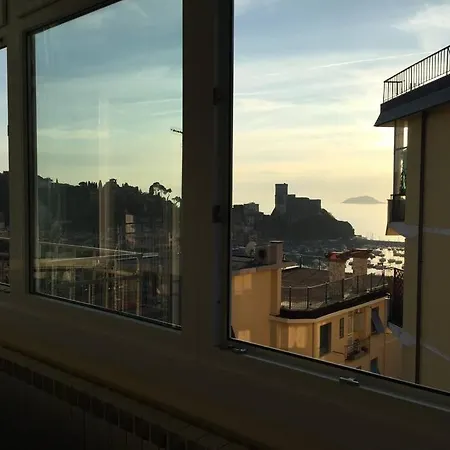Terrazza Su Διαμέρισμα Lerici